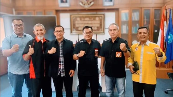 Tigaratusan Karateka Ikuti Kenaikan Sabuk, Surfa Yondri Kembali Pimpin Lemkari Kota Padang