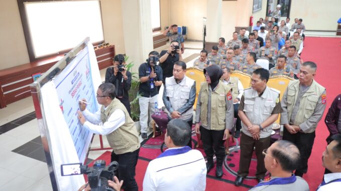 Komjen Pol Ahmad Dofiri Hadiri Pencanangan Kota Payakumbuh Bebas Pungli