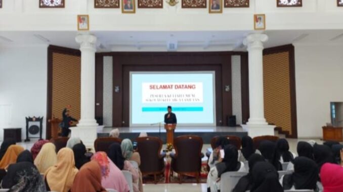 Kuliah umum bersama Wali Kota Bukittinggi Erman Safar