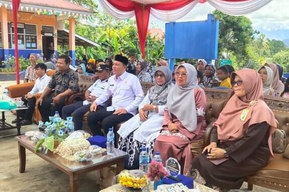 Sabar AS Hadiri Perpisahan SDN 04 Talago Lubuk Sikaping