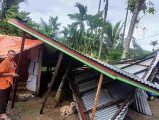 Angin Kencang Robohkan Rumah Warga Di Malampah Barat, Tigo Nagari.