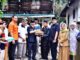 Camat Silungkang, warga Silungkang Tigo, Wakil Wali Kota menyerahkan bantuan, Anggota DPRD dan Sekda Kota Sawahlunto