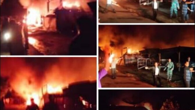 Dua Rumah Warga Lakitan Utara Lengayang-Pessel Ludes Terbakar