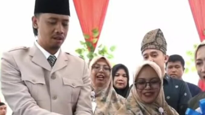 ICE Islamic Bilingual School Bukittinggi telah dilaunching Wako Erman Safar.