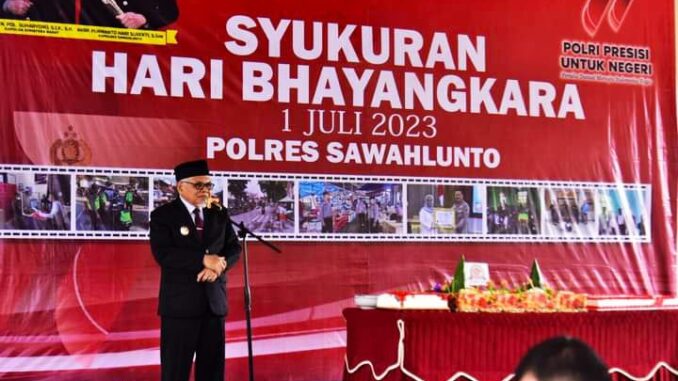 Wakil Wali Kota Sawahlunto, H. Zohirin Sayuti menghadiri Upacara Peringatan Hari Bhayangkara Ke 77