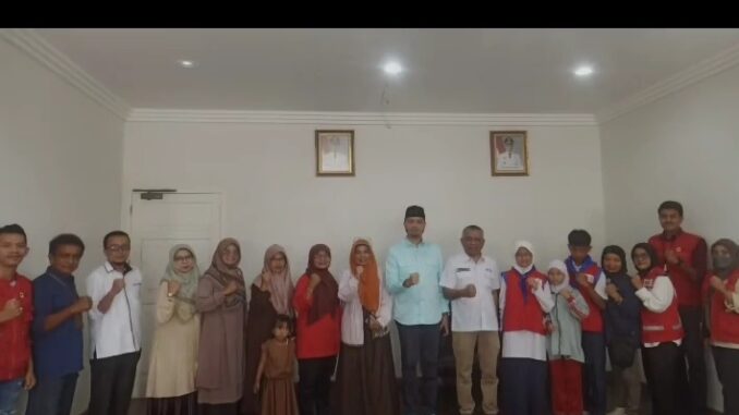 Wako Erman Safar Lepas Kontingen PMR Bukittinggi Mengikuti Jumbara Nasional 2023