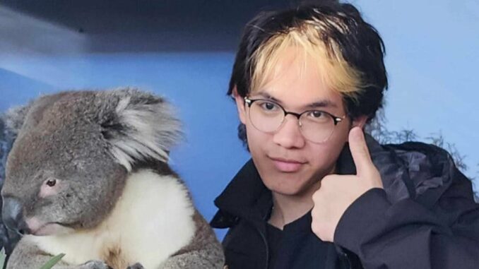 Alex Yunggun rilis album mini Moving On saat tengah berkuliah di Australia. (Dok. Istimewa)