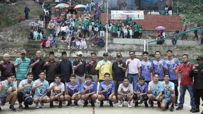 Bupati Syafaruddin buka open turnamen bola voli Wali Nagari Cup Koto Tangah Batu Ampa ke-2