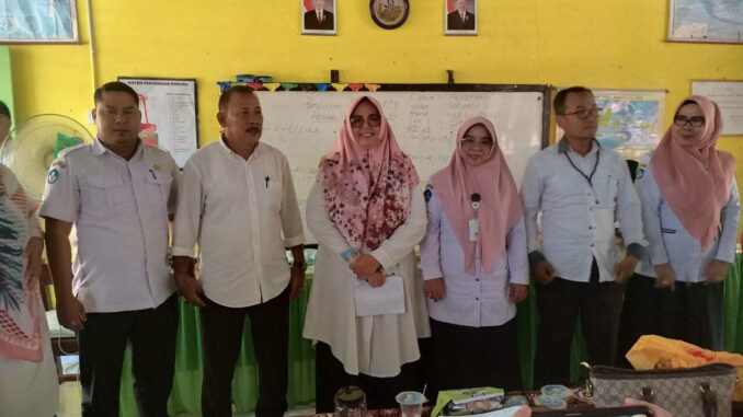 Koorwildikcam Kecamatan Koto XI Tarusan Kabupaten Pesisir Selatan Bersama Pengawas Kecamatan Koto XI Tarusan Mengikuti Rapat K3S