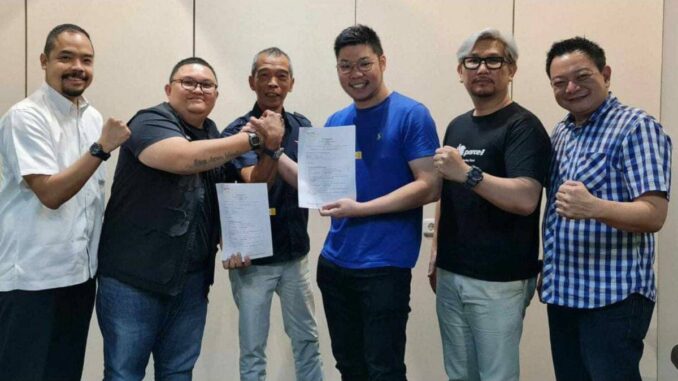 PT PIL dengan PT Lion Express saat tandatangani MoU kerja sama. (Dok. Istimewa)