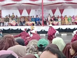 Pemko Bukittinggi gelar Pawai Alegoris dalam rangka peringatan HUT RI ke 78
