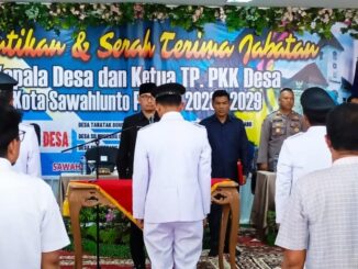 Wali Kota Sawahlunto H. Deri Asta Melantik dan Mengambil Sumpah Sembilan Kepala Desa