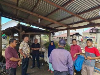 Zarfi Deson Sambangi Warga Tarok Gadang Korban Musibah Kebakaran