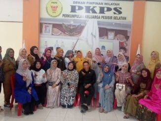 Foto bersama PKPS Padang