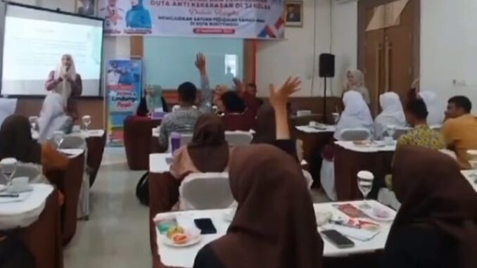 Pemko Bukittinggi bentuk dan kukuhkan Duta Anti Kekerasan di Sekolah