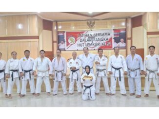 Puluhan Karateka Sabuk Hitam dan Seratusan Mudhansa Ikuti Latihan Bersama Puncak HUT Lemkari Ke-51