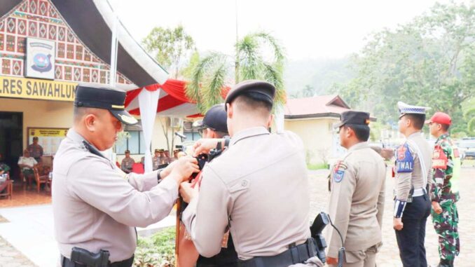 Kapolres Sawahlunto AKBP Purwanto Hari Subekti, S.Sos setelah bacakan Isi Penekanan Kapolri