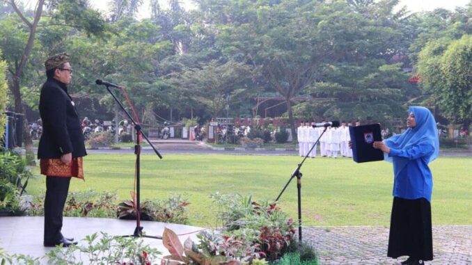 Pj Wali Kota Payakumbuh jadi inspektur upacara peringatan Hari Sumpah Pemuda ke-95.