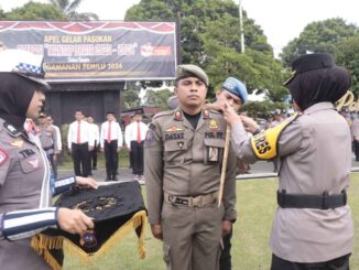 Pj. Wako Payakumbuh hadiri Apel Gelar Pasukan Operasi Mantap Brata 2023-2024.