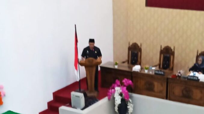Pj. Wali Kota Sawahlunto, Dr. Zefnihan, AP., M.Si dalam Penyampaian Nota Keuangan Tentang APBD Tahun Anggaran 2024