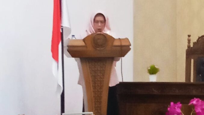 Anggota DPRD Kota Sawahlunto, Ir. Hj. Neldaswenti, M.Si sampaikan Laporan Penetapan Program Pembentukan Peraturan Daerah Kota Sawahlunto Tahun 2024