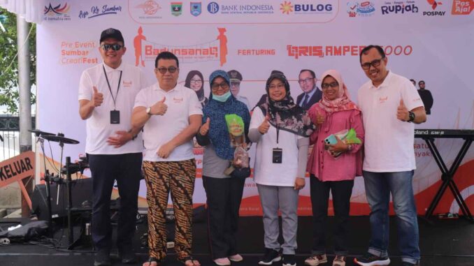 Bank Indonesia KPW Sumbar dengan PT. Pos Indonesia dan Bulog gelar Iven BADUNSANAQ.