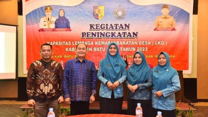 Ketua TP PKK Kabupaten Batu Bara buka kegiatan peningkatan LKD se-Kabupaten Batu Bara Tahun 2023.