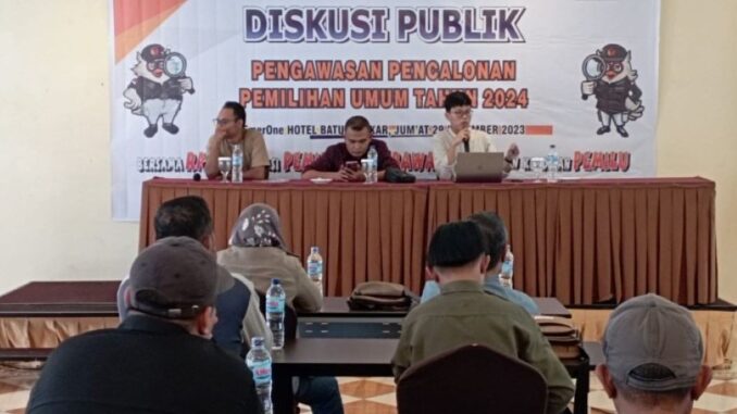 Bawaslu Tanah Datar gelar diskusi publik bersama wartawan.