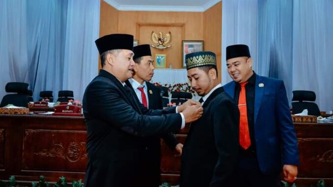 Bupati Batu Bara Ir. H. Zahir, M.AP melantik Anggota DPRD Batu Bara PAW.