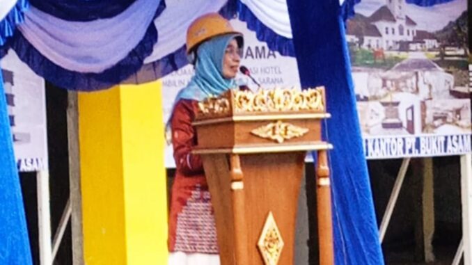 Sambutan Sekretaris Daerah Kota Sawahlunto, Dr. dr. Ambun Kadri, MKM mewakili Pj Wali Kota Sawahlunto.