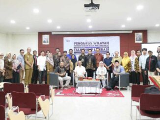 Suasana acara pengukuhan Kepengurusan Wilayah Forum Taman Bacaan Masyarakat Sumatera Barat Periode 2023 - 2028 dan Talkshow Literasi. (Dok. Istimewa)
