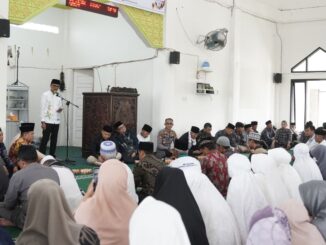 Bupati Safaruddin Dt. Bandaro Rajo saat menghadiri Tabligh Akbar sosialisasi tahapan kampanye Pemilu 2024.