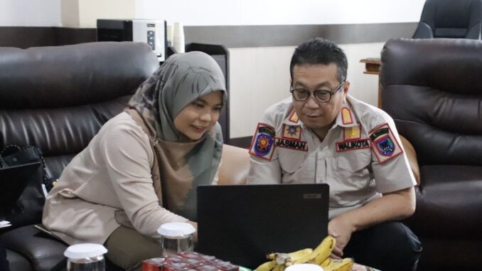Pj Wali Kota Payakumbuh Jasman laporkan SPT Tahunan secara online.