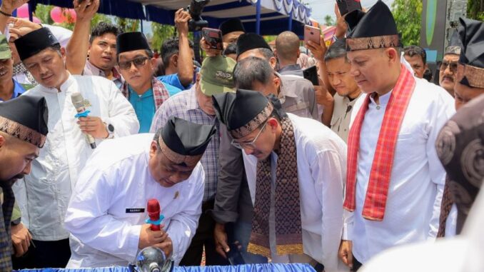 Menparekraf Sandiaga Uno hadiri Perayaan Titik Kulminasi Matahari.