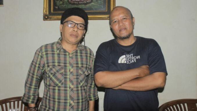 R doel bersama Marta Husada, Penulis lagu Lentera Zikir. (Dok. Istimewa)