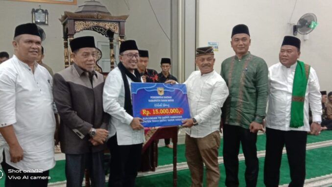 TSR khusus yang dipimpin Bupati Eka Putra saat kunjungan Masjid Ittihad Alur Tengah.