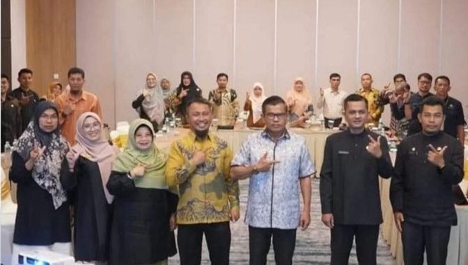 Pemko Bukittinggi siapkan desa dan pasar pangan aman berbasis komunitas dan pangan jajanan anak sekolah aman.