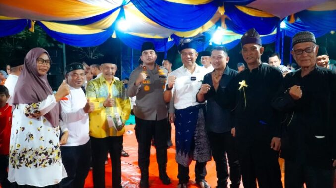 Pj. Bupati Nizhamul dan Kapolres Batu Bara gelar buka puasa bersama masyarakat di Istana Niat Lima Laras.