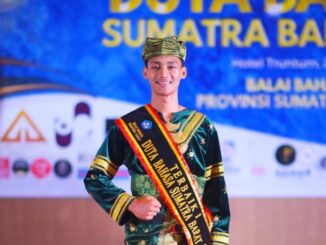 Raihan Muhammad Tri Akbar, Alumni SMA Negeri 1 Sawahlunto dianugerahi Terbaik 1 Duta Bahasa Sumatera Barat Tahun 2024.