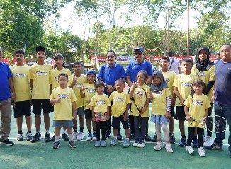 Kejurnas Tenis Junior Piala Bupati Tanah Datar diikuti 5 provinsi.