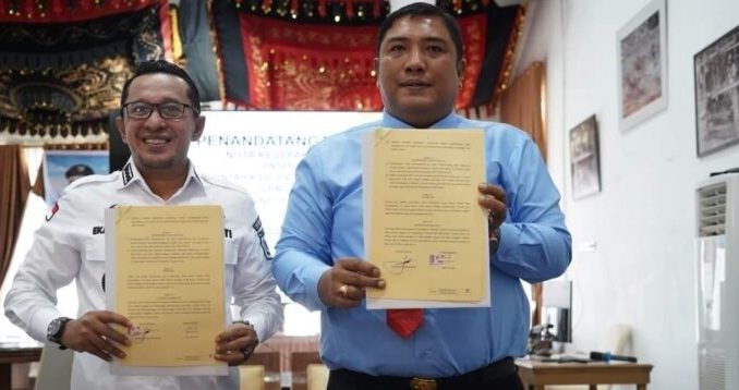 Penandatanganan nota kesepakatan dengan Kajari Batusangkar.