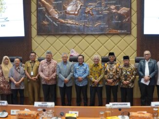 Rapat panitia kerja (Panja) Komisi II DPR-RI.
