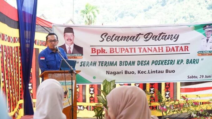 Serah terima Bidan Desa Poskesri untuk Jorong Kampuang Baru Nagari Buo Kecamatan Lintau.