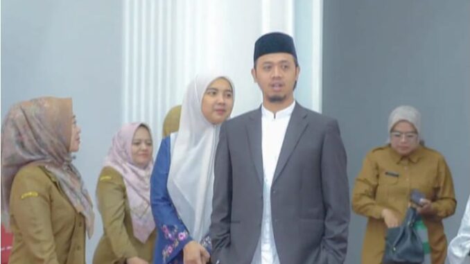 Wako Bukittinggi menghadiri seleksi pemilihan duta Wisata Bujang jo Gadih Kota Bukittinggi Tahun 2024.