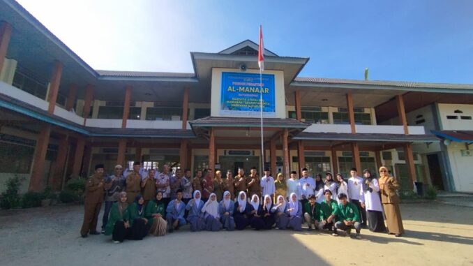 Pemkab Limapuluh Kota bersama Gerakan Koperasi anjangsana ke rumah masa kecil Bung Hatta di Batu Hampar.