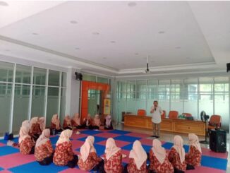 Pemko Bukittinggi gelar pembinaan untuk Dharma Wanita Persatuan Unit Satpol PP.