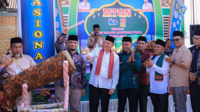 Bupati Sabar AS membuka MTQ Ke 2 Tingkat Nagari Padang Mantinggi Utara.
