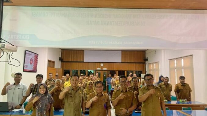 CSIRT Terhadap Staf Ahli, Asisten, Kepala OPD dan Camat Se Tanah Datar.