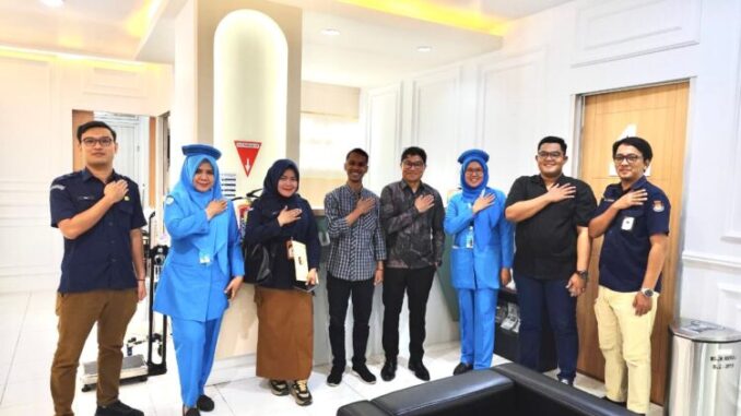 KPUD Pessel lakukan survei rumah sakit untuk pemeriksaan kesehatan paslon.