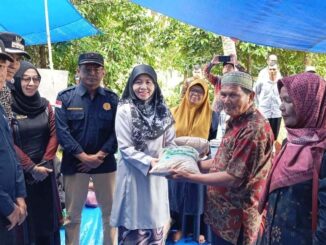 Ketua TP-PKK Limapuluh Kota Nevi Safaruddin Hadiri Kegiatan Pengendalian Hama dan Kekeringan di Nagari Mungo.